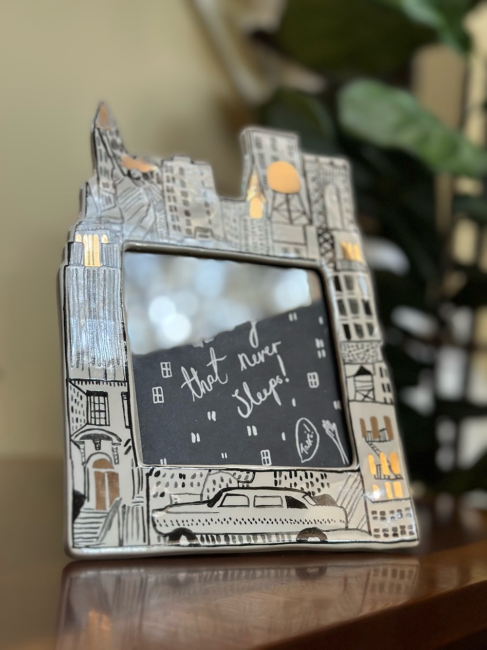 Anthropologie NYC Frame - Picture 9 of 10